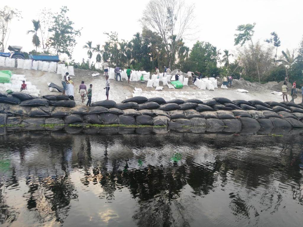 Uses of geotextile bag in civil engineering